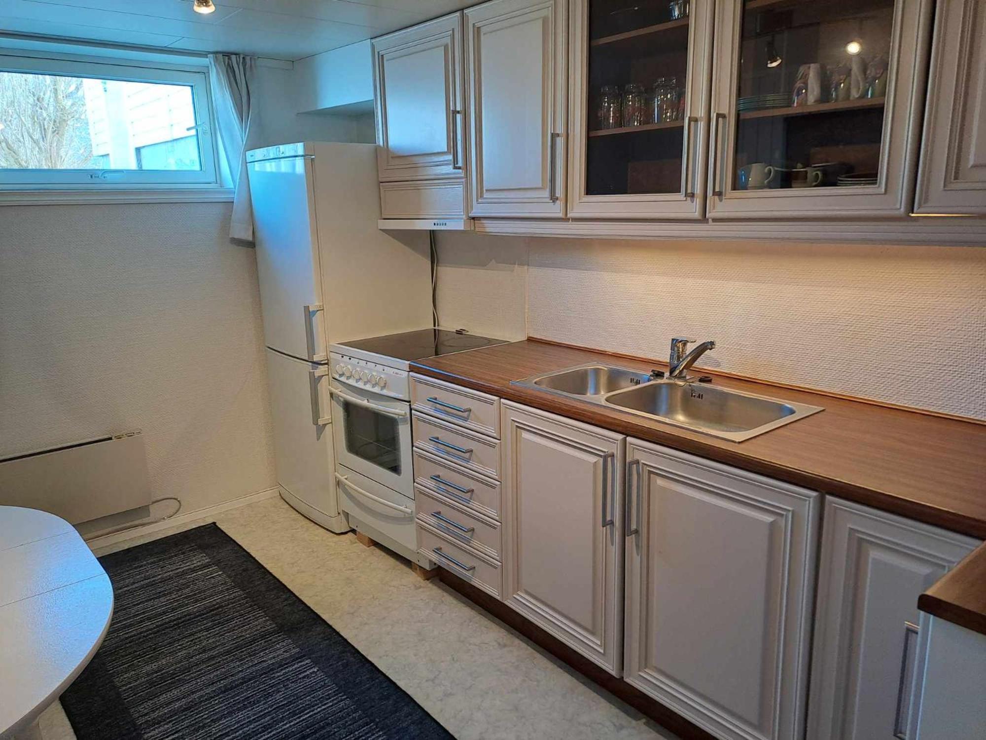 Apartment Tryms Vei 20A - Stor Leilighet คริสเตียนซานด์ ภายนอก รูปภาพ